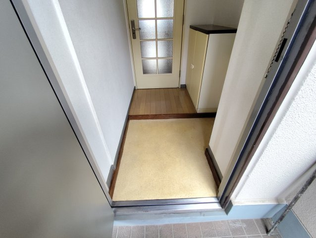 ヴィラ・クレールの玄関