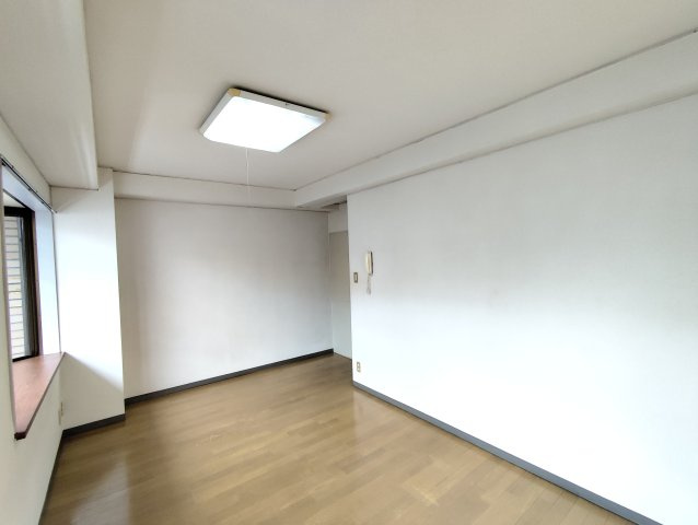 ヴィラ・クレールの洋室