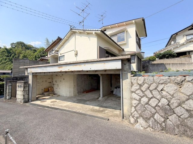 山本8丁目借家