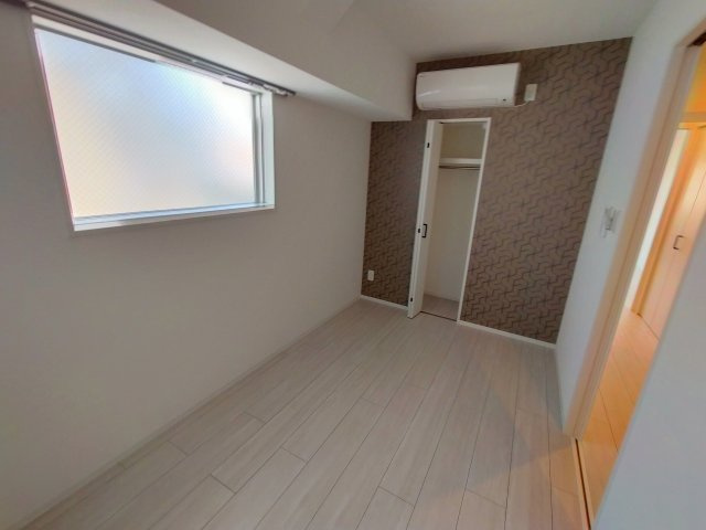 【寝室】 | グランシアター高井田