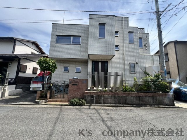 茅ヶ崎市松風台　中古戸建の外観