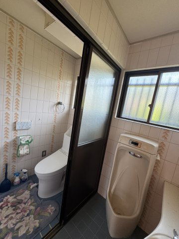 和歌山市北新博労町・中古戸建・54805のトイレ