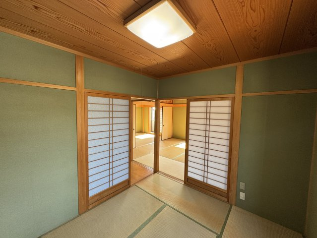 和歌山市北新博労町・中古戸建・54805の和室
