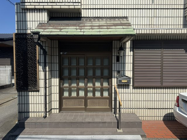 和歌山市北新博労町・中古戸建・54805の玄関