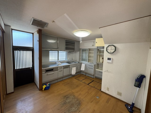 和歌山市北新博労町・中古戸建・54805のキッチン