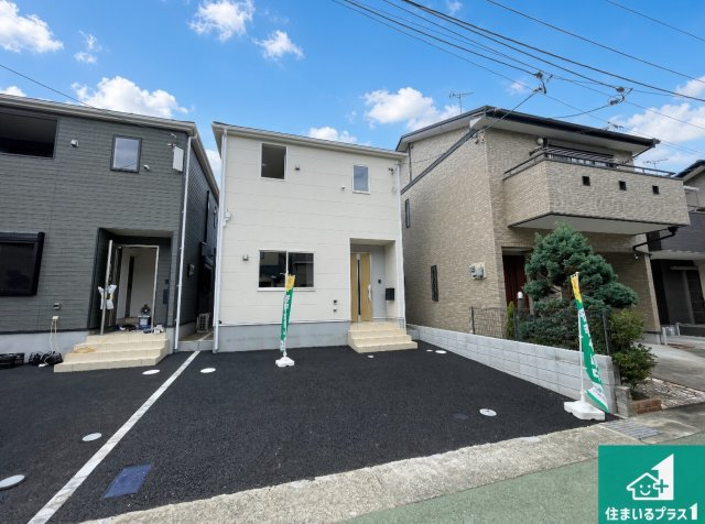 亀岡市柳町　第1期　新築一戸建ての外観|安心の10年保証！外観を美しく保ち、雨水で汚れを落とします！気になることがありましたら、お気軽にお問い合わせください！
