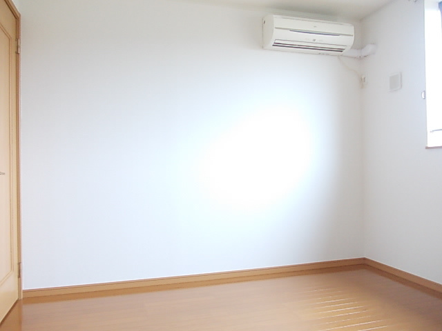 マテリアルⅡの洋室