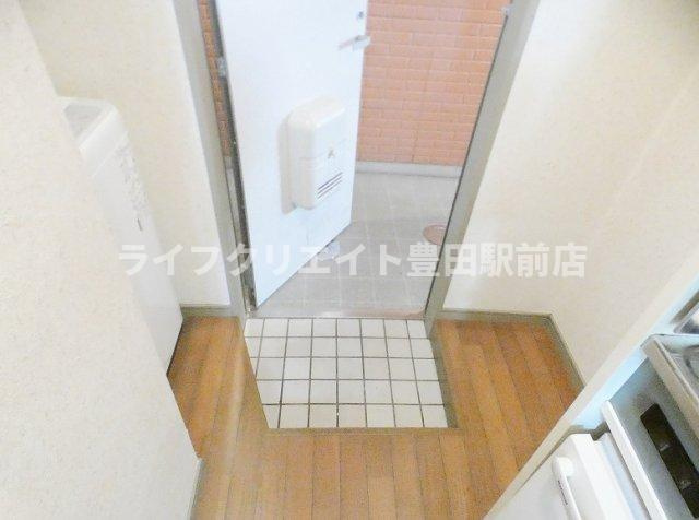 ガーデンコート豊田の玄関|※別号室タイプ
