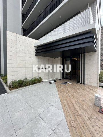 スワンズシティ大阪エスクレアのエントランス