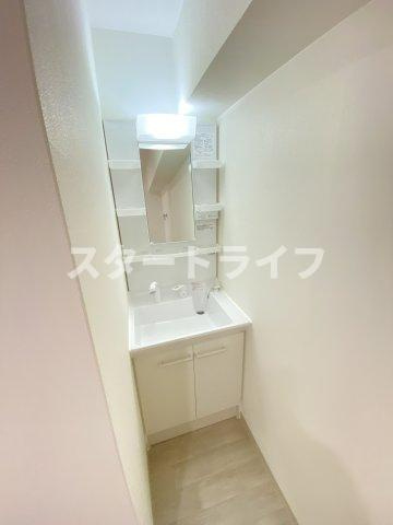 大阪市淀川区十三元今里１丁目の賃貸マンションの洗面所|参考写真