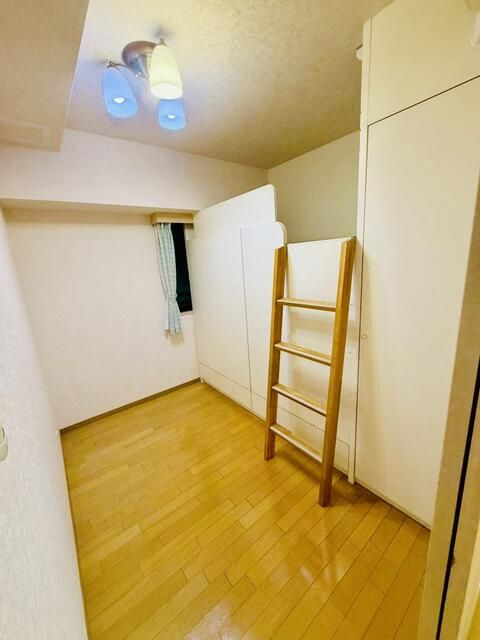レジェンド日暮里Ⅱの寝室