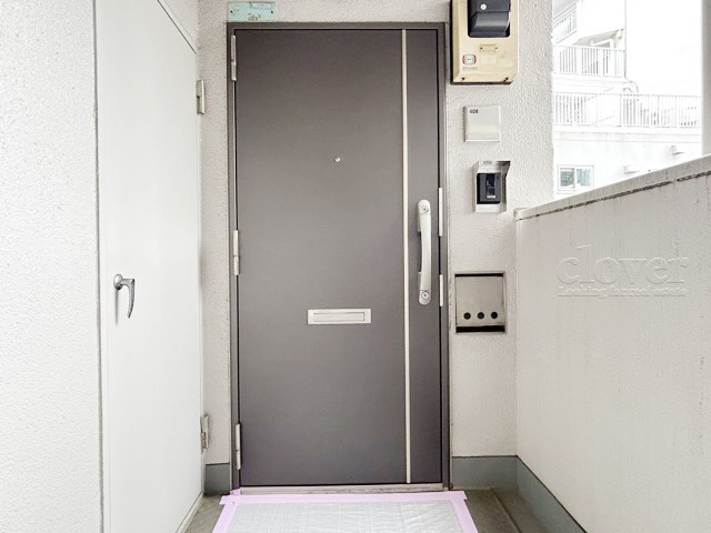 【駐輪場】 | 桜台ハイライズ | 自転車置き場。マンションの共用部にあたります。空きの有無や駐輪料金、各戸の台数制限などについては、改めてお問い合わせください。～即日のご見学可能～　お問合せはお気軽にどうぞ。
