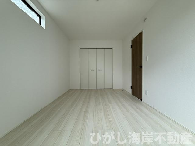 平塚市東中原２丁目　　新築戸建　　全２棟の洋室|7.5帖　洋室
