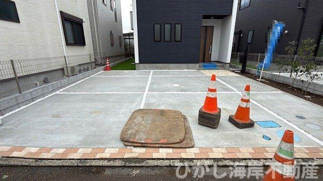 平塚市東中原２丁目　　新築戸建　　全２棟の駐車場|駐車スペース