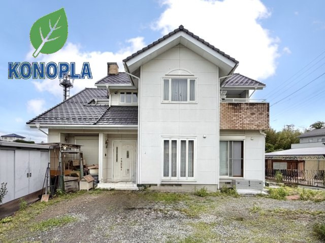 【中古戸建】高崎市中豊岡町の外観|■外観｜特徴のある個性的な住まいと美しい街並み、そして住みやすい環境を、ぜひ現地でご覧になりませんか。お気軽にお問合せください(^^)  