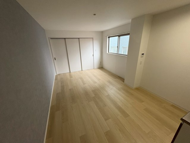 キャトルセゾン豊中本町の居間・リビング