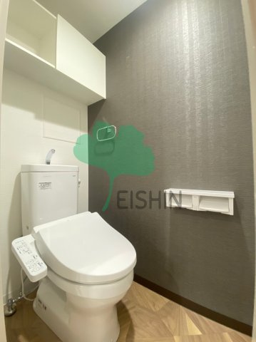 グランドアセントのトイレ|清潔感のあるトイレです。