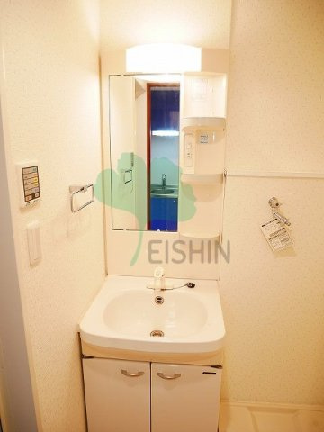 ラセット博多の洗面所|シンプルで使いやすい洗面台です！