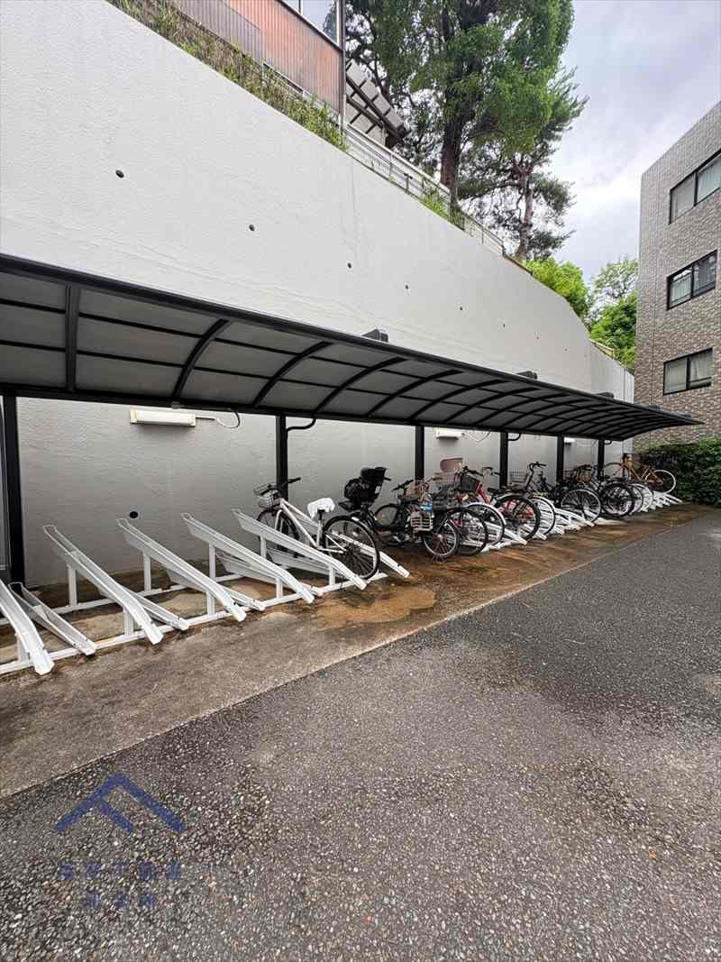 東峰マンション野間大池公園の駐車場