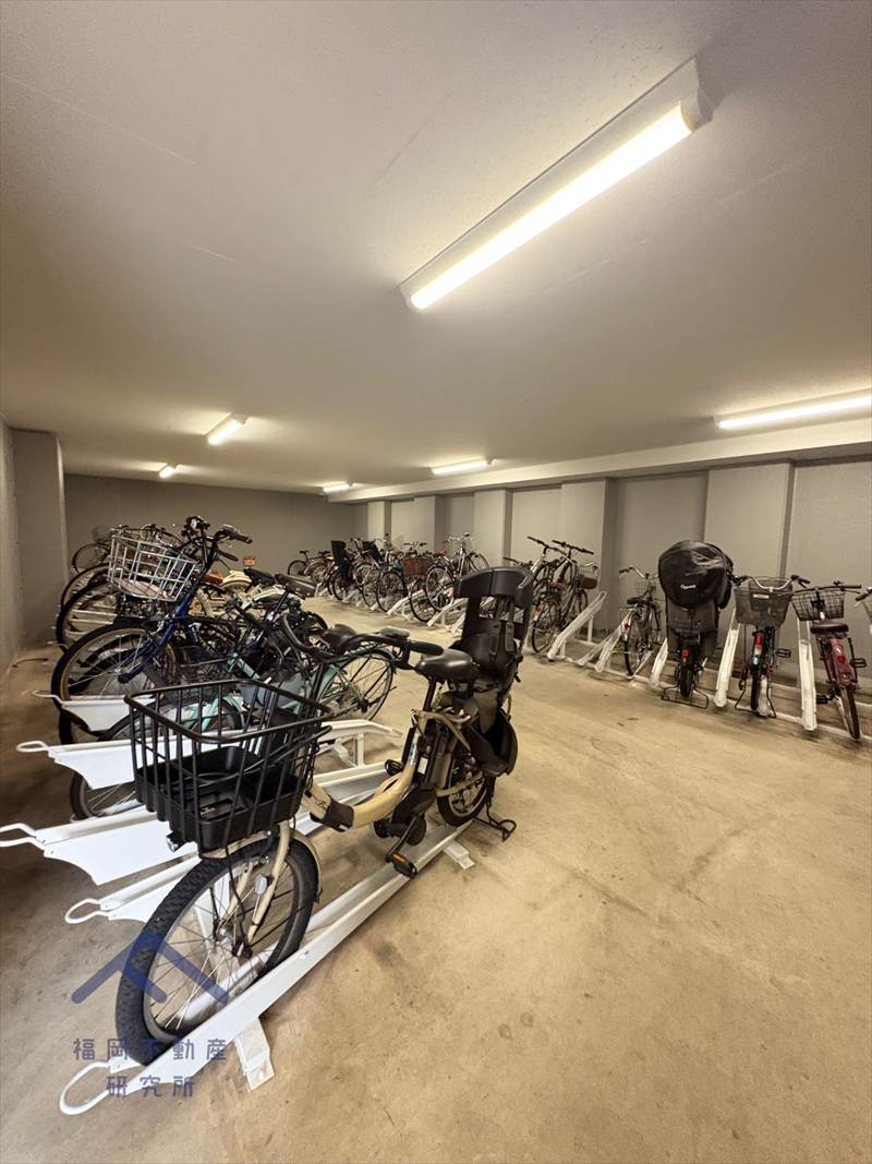 東峰マンション野間大池公園の駐車場