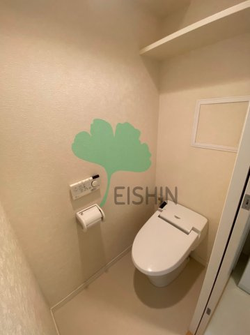 サヴォイエリートのトイレ|清潔感のあるトイレです。