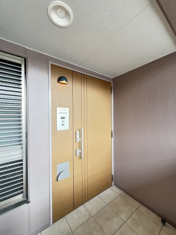 レピア西真美の丘の玄関