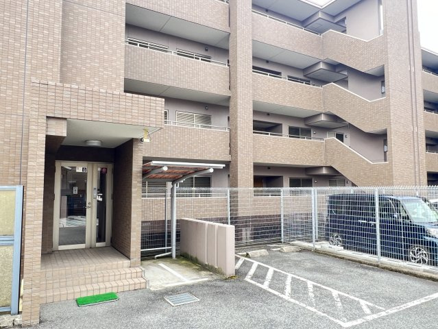 レピア西真美の丘の外観