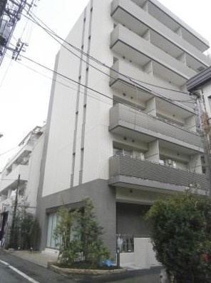 新宿区高田馬場２丁目の賃貸マンションの外観
