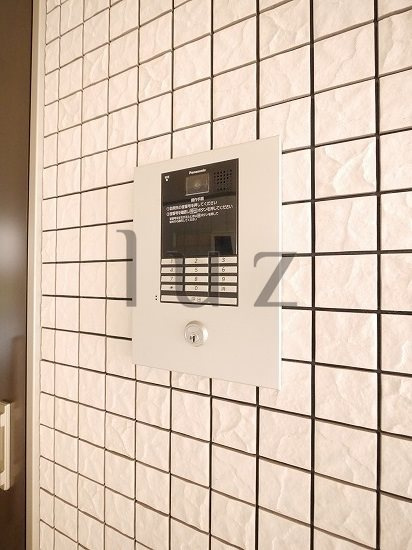 ラフィネ横浜のセキュリティ|オートロック完備で女性も安心！