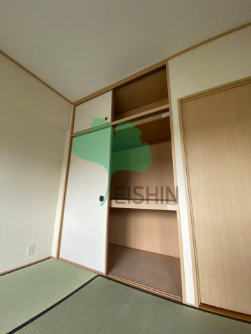 クレスティ空港前