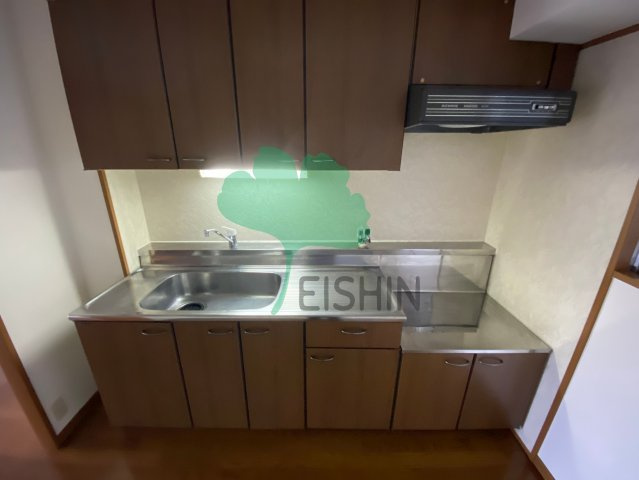 クレスティ空港前