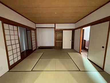 安佐北区真亀１丁目の和室