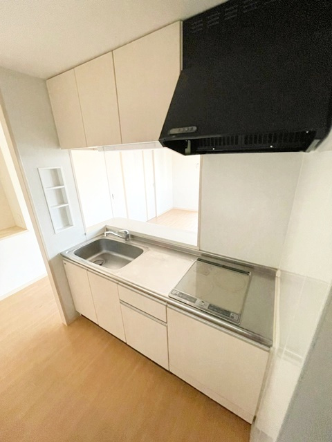 鎌倉市笛田１丁目の賃貸マンションのキッチン