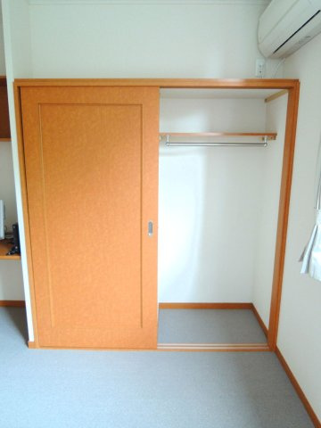 レオパレスＩＳＬＡＮＤⅡの収納|同タイプの物件写真となります