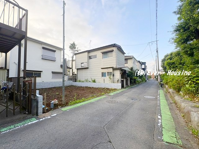新座市栗原6丁目　新築戸建て　限定１棟の前面道路含む現地写真