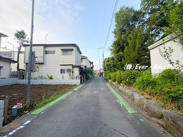 新座市栗原6丁目　新築戸建て　限定１棟の前面道路含む現地写真