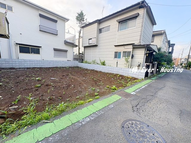 新座市栗原6丁目　新築戸建て　限定１棟の前面道路含む現地写真