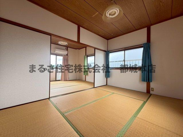 鷹コーポの居間・リビング