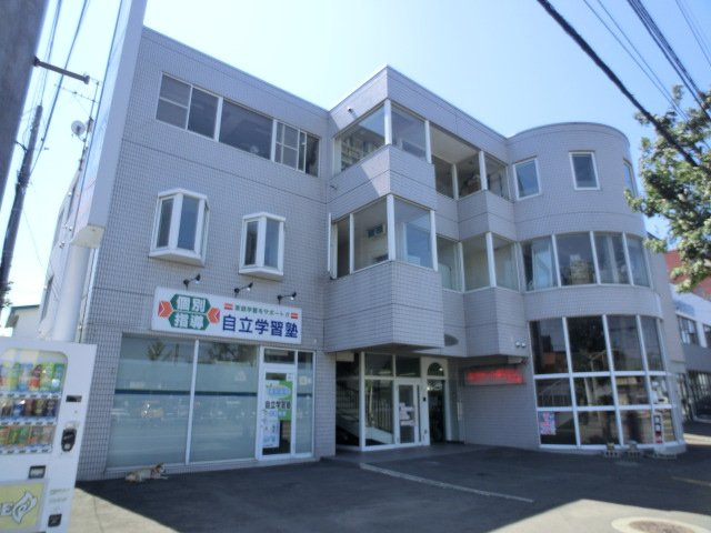ヘアーコレクションビル