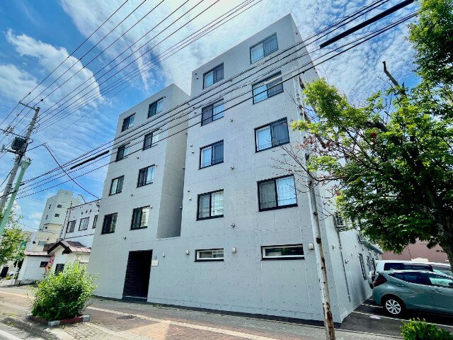 ＳＨＥＲＡＴＯＮ　旭川駅前