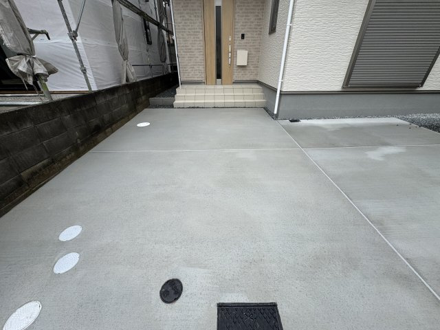 神戸市西区玉津町今津新築戸建の駐車場