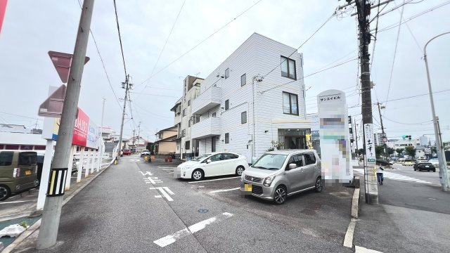 サンエイビルの外観
