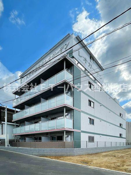 レオ伍拾八番館の外観