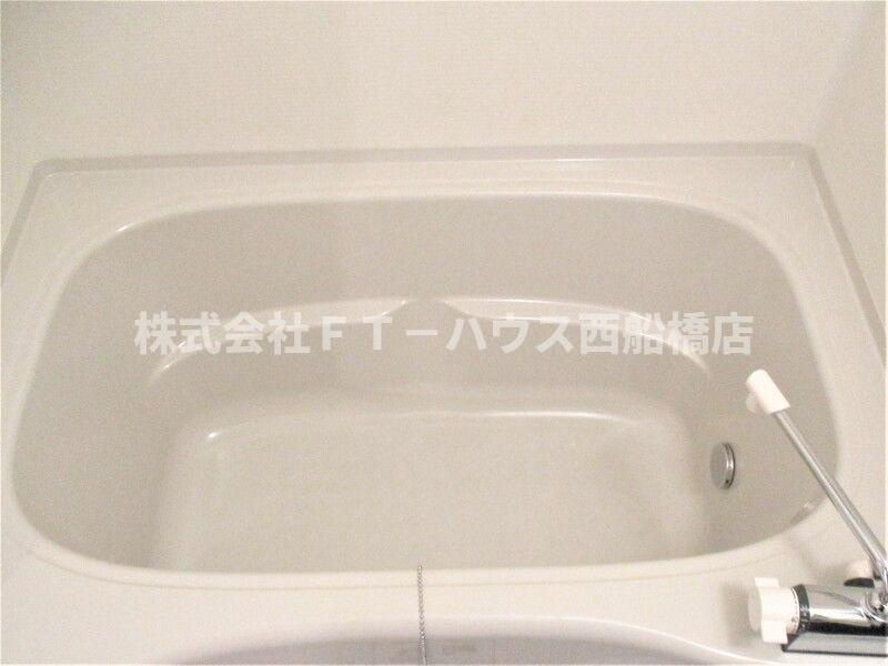 レオ伍拾八番館の浴室