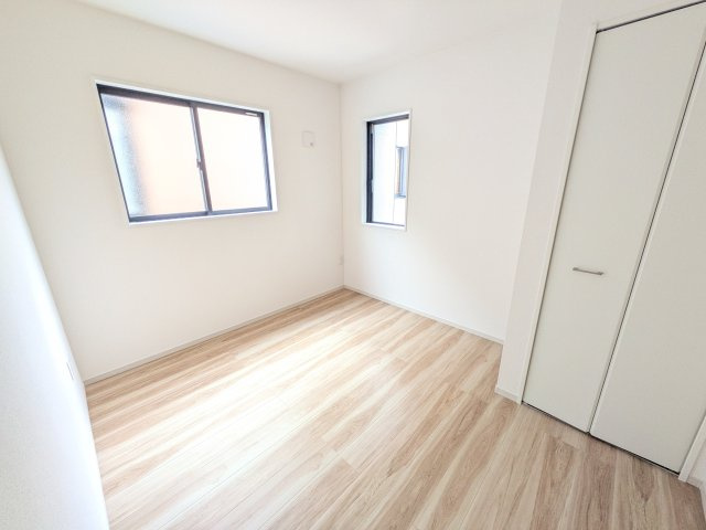 牛久市中央　5期　新築戸建ての洋室