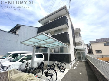 安心のオートロック付きです☆