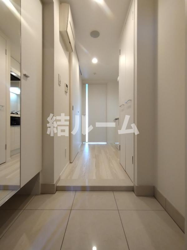 北区王子１丁目の賃貸マンションの玄関