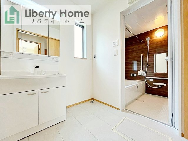 ひたちなか市津田　新築戸建　B号棟の脱衣所