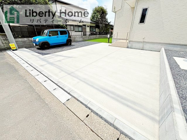 ひたちなか市津田　新築戸建　B号棟の駐車場