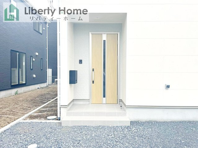 ひたちなか市平磯町第2　新築戸建　2号棟のエントランス
